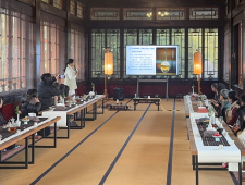 第一期“五妙共品”峨眉山传统文化公益课在大佛禅院举行